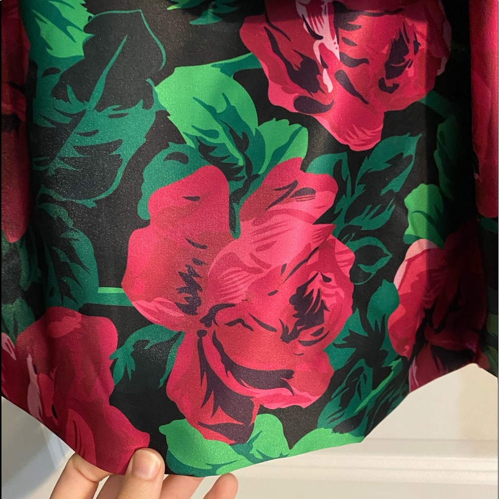 Sherri Hill Rose Crop Top Short Cocktail Dress Set - Picture 5 of 16